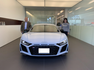 ｒ8ご納車 スタッフブログ Audi 神戸西