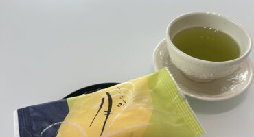 4月のお茶菓子1